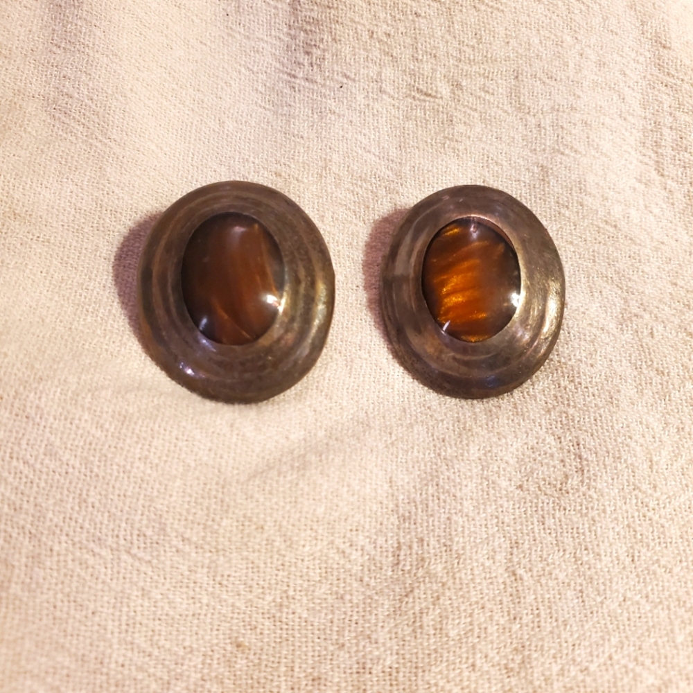 Marked 925 Sterling Silver Catseye Semi Precious Stone Earrings